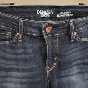Denizen levi's deals modern skinny crop